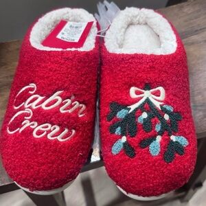 NWT Wondershop Red Cabin Crew Adult Slippers Size Medium 7/8